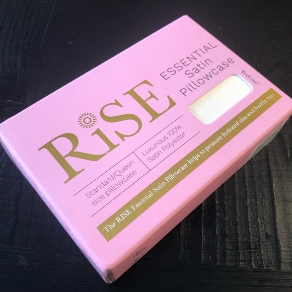 RISE Essential Satin Pillowcase Standard/Queen 20”x30” Pearl White NEW in Box